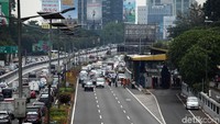 Tak ada korban jiwa akibat kebakaran tersebut. Sementara itu, penyebab kebakaran diduga karena korsleting.