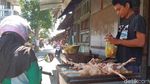 Pedagang di Blitar Curhat Harga Telur dan Daging Ayam Anjlok
