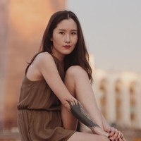 Wanita berusia 21 tahun ini menikah di usia muda dan telah memiliki anak yang lahir pada 2017. Foto: Instagram @chestnayaaa