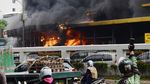 Hangus, Ini Penampakan Gerbang Tol Depan BPK yang Terbakar