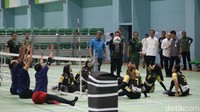 Rencananya, setelah peninjauan Jokowi akan melakukan briefing persiapan pembukaan Asian Para Games 2018 di GBK.