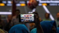 Obligasi ini terdiri atas dua seri, yakni seri A bertenor 370 hari, dan seri B dengan tenor 36 bulan. Pool/FIF.