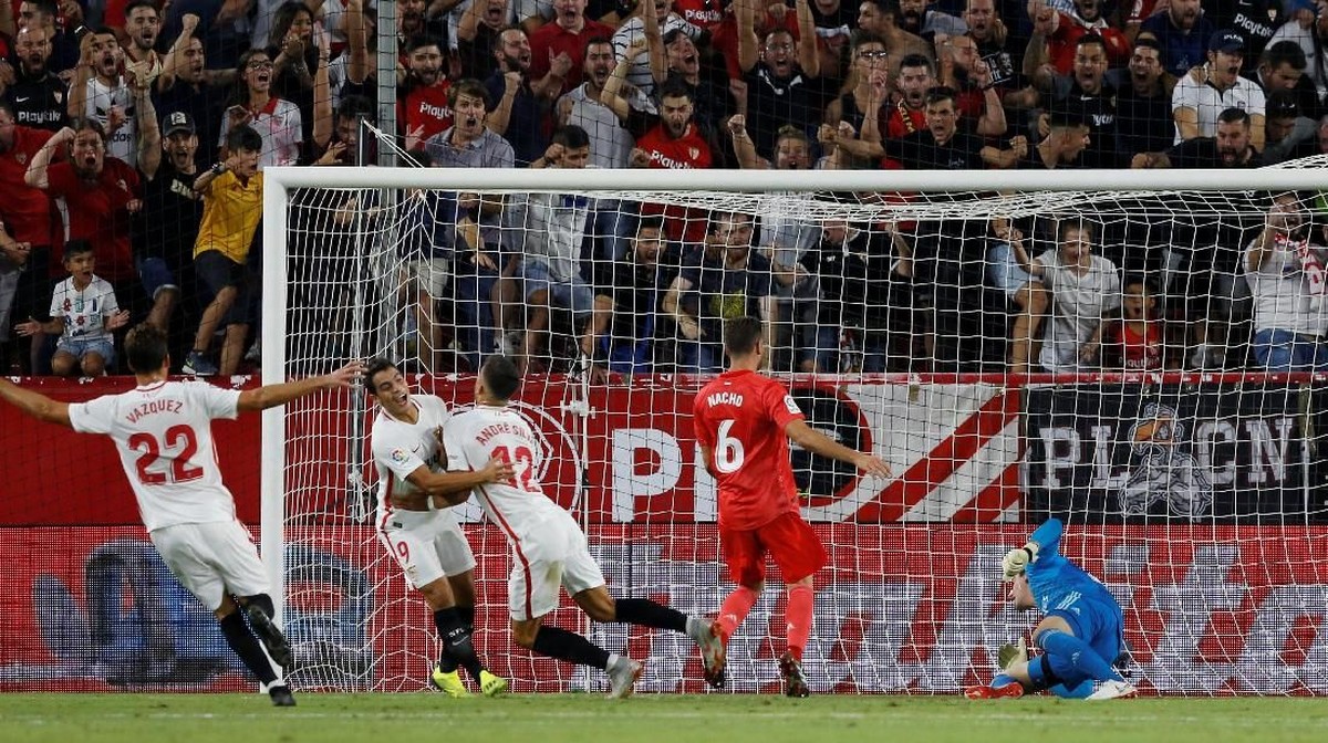 Real Madrid punya catatan buruk di kandang Sevilla (Foto: Marcelo Del Pozo/Reuters)