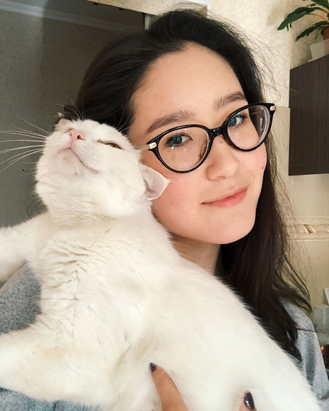 Kyrgyzstan yang menjadi tempat tinggal Aliya merupakan bekas pecahan Uni Soviet. Masyarakat di negara tersebut sebagian besar memeluk Agama Islam. Foto: Instagram @chestnayaaa