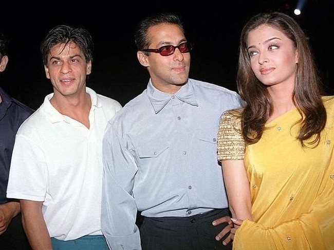 Aku tetap bertahan dengannya walaupun perilakunya buruk dan terpengaruh alkohol. Pada akhirnya aku menerima penganiayaan, karena aku menghargai diriku, aku memutuskan untuk mengakhirinya, ungkap Aishwarya yang kini telah menjadi istri Abhishek Bachchan. Foto: AFP