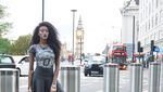 Foto: Liburan Winne Harlow, Model Unik Victorias Secret
