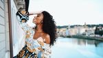 Foto: Liburan Winne Harlow, Model Unik Victorias Secret