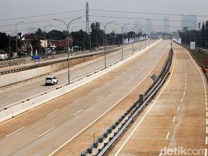 Jokowi Resmikan Tol Desari yang Sempat Molor