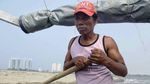 Melihat Aktivitas Nelayan di Sekitar Pulau Reklamasi G
