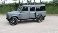 Mobil juga mengalami perubahan grille dengan KBX, sementara bagian kap mesin dikustom dengan model Puma.
