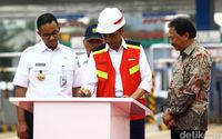 Jokowi Resmikan Tol Desari Seksi I