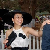 Saat rumor perselingkuhan tersebut, Preity tengah dekat dengan pengusaha tajir India Ness Wadia. Keduanya telah dekat sejak 2005. Meski sering dibawa ke karpet merah, saling merangkul dan bergandengan tangan, namun keduanya hanya mengaku sebagai teman dekat.  Foto: Istimewa