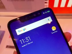 Melihat Ponsel Pertama Xiaomi dengan 4 Kamera Pintar