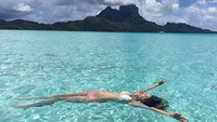 Kejadian ini baru pertama kali dan yang paling parah dialami Sabrina. Selama jadi model dan keliling dunia, Sabrina tidak pernah mengalami kejadian seperti itu. (Instagram/@sabrinajales)