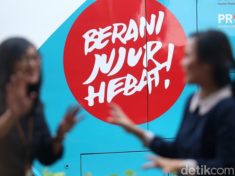 KPK Tambah Kekuatan, 12 Penyidik Muda Dilantik KPK Tambah Kekuatan, 12 Penyidik Muda Dilantik