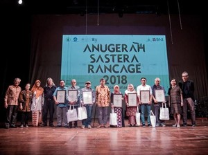 Ini 7 Sastrawan Pemenang Anugerah Sastra Rancage 2018