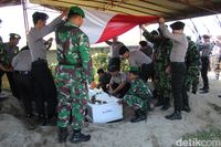 Tangis Haru Warnai Pemakaman Ajudan Kapolres Tulungagung 