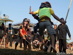Melihat Tradisi Minta Hujan yang Digelar Warga Banjarnegara