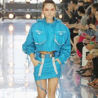 Meskipun usianya masih muda, Thylane telah mengumpulkan banyak pengaruh, baik di media sosial dan di industri pemodelan. Ia mendapatkan penawaran dari perwakilan agensi yang sama seperti Gigi Hadid, Ashley Graham, dan Karlie Kloss. Thylane juga pernah menjadi model untuk merek-merek terkenal seperti L Oreal dan Dolce & Gabbana. (Foto: Dok. Getty Images)