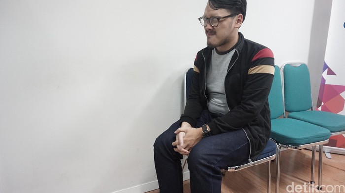 6 Tipe Kepribadian Dilihat dari Ekspresi Saat Menahan BAB