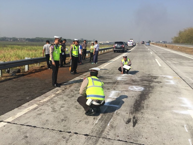 Jalan tol tempat Kapolres Tulungagung kecelakaan. Foto: Istimewa Jalan tol tempat Kapolres Tulungagung kecelakaan. Foto: Istimewa