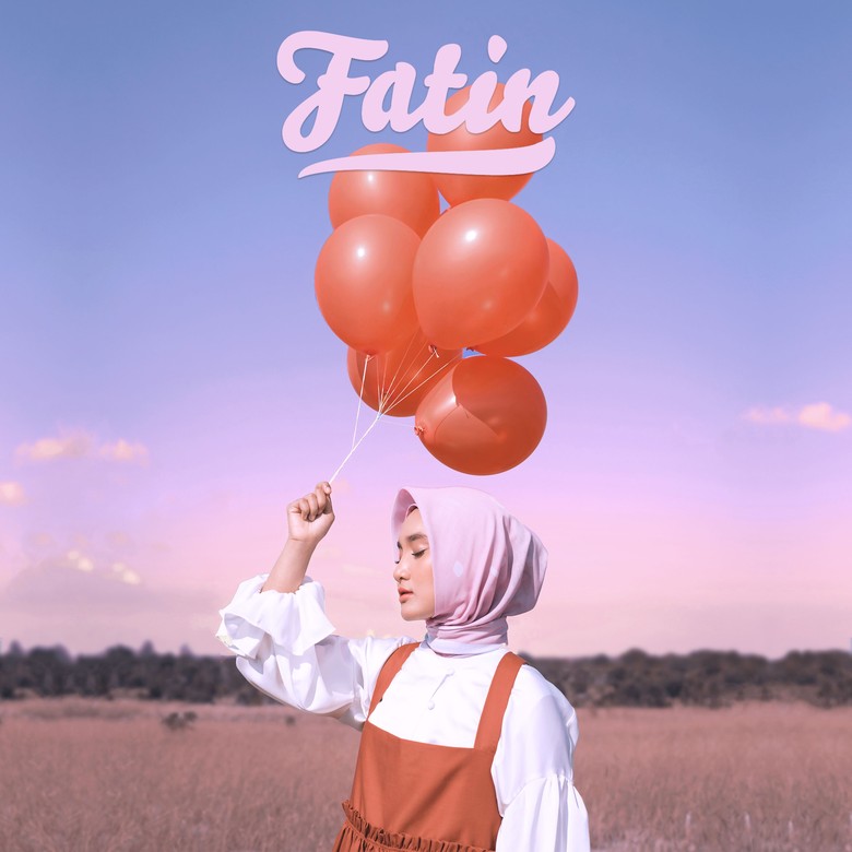 Fatin Garap Video Klip Jingga di Belitung