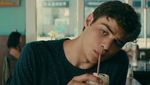Pose Keren Noah Centineo To All The Boys Ive Loved Before Saat Piknik
