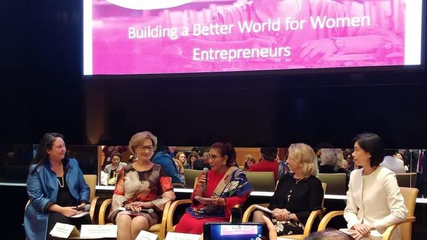 Susi di acara entrepreneur perempuan dunia di AS