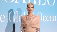 Penyanyi Katy Perry pernah menjalani terapi untuk depresi setelah albumnya gagal populer. Ia merasa tertekan oleh ekspektasi orang-orang sekitarnya. Foto: Getty Images