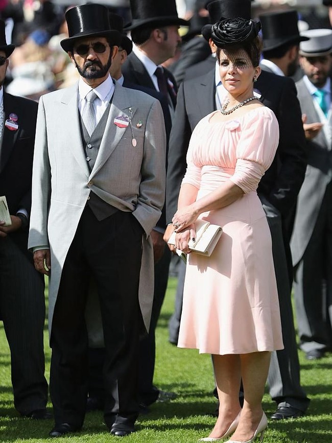 Wanita 44 tahun itu juga menyandang status sebagai istri Perdana Menteri dan Wakil Presiden Uni Emirat Arab, Sheikh Mohammed bin Rashid Al Maktoum. Keduanya menikah pada 10 April 2004 dan dikaruniai dua orang anak, perempuan dan laki-laki. Foto: Getty Images