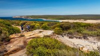 Pemandangan di kawasan sekitar Wedding Cake Rock (NSW National Parks and Wildlife Service)