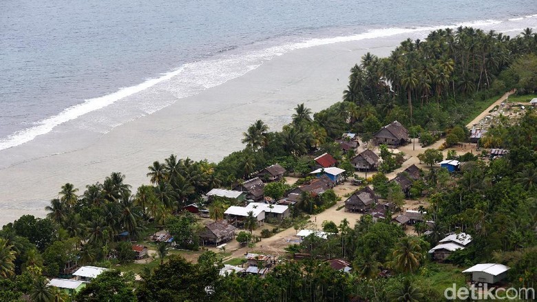 Indahnya Lanskap Pantai Wutung Di Papua Nugini