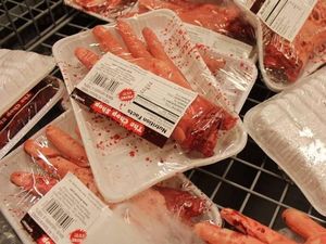 Hii..! Para Pembunuh Ini Sajikan Daging Korbannya ke Orang Sebagai Makanan