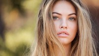 Thylane adalah model asal Prancis yang jadi viral sejak masih muda. Karena paras cantiknya, Thylane mendapat gelas Wanita Tercantik Dunia. Gaya liburannya simpel dan cantik! (thylaneblondeau/Instagram)