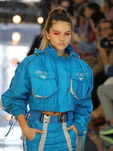 'Wanita Tercantik Dunia' Eksis Jadi Model di Pekan Mode Dunia