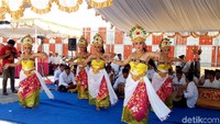 Upacara melaspas tersebut dilakukan di apron sisi barat, apron sisi timur, sewage treatment plant (STP), gedung VVIP,  base ops TNI AU, Line Maintenance Airline, dan gedung parkir bertingkat. Yanus pun mengungkapkan proyek perluasan di Bandara Ngurah Rai tak hanya fokus untuk ajang IMF-World Bank Annual Meeting tapi sarana pendukung pariwisata.