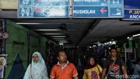 TPO ini menghubungkan Stasiun Jakarta Kota, Halte Busway Kota, dan Museum Bank Mandiri.  