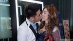 Duh, Galih Ginanjar dan Barbie Kumalasari Ciuman di Insert Awards