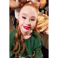 Meski belum pernah berjalan untuk brand-brand kenamaan, ia cukup eksis di setiap fashion week. Foto: Instagram @madelinesmodelling_