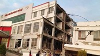 Kondisi kerusakan di pesisir dan rumah sakit di Kota Palu. Jumlah korban terus bertambah. Evakuasi terus dilakukan. Potensi nasional digerakkan membantu penanganan darurat di Palu dan Donggala, ucap Sutopo. Istimewa/Dok. BNPB.