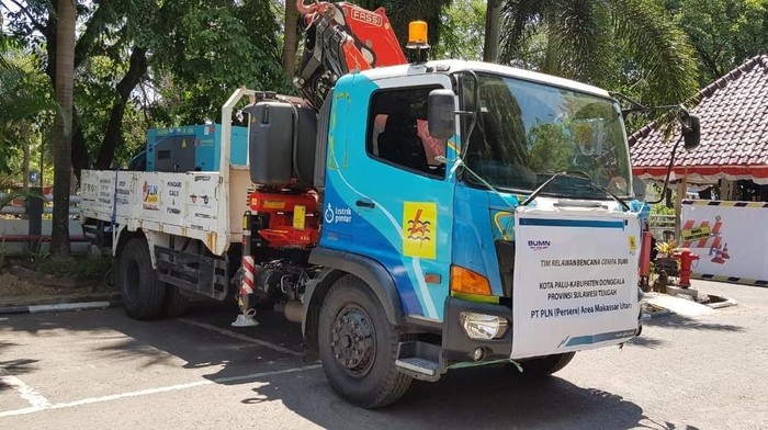 PLN Boyong 216 Petugas Pulihkan Listrik di Palu dan Donggala