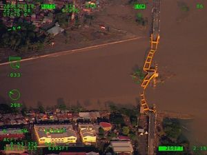 Penampakan Dampak Gempa dan Tsunami dari Ketinggian