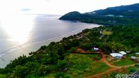 Lubang Peluru Terakhir di Mercusuar Oinake, Skouw