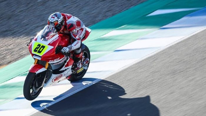 Dimas Ekky start di posisi 7 Moto2 FIM CEV Repsol 2018. (Foto: AHM) Dimas Ekky start di posisi 7 Moto2 FIM CEV Repsol 2018. (Foto: AHM)