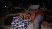 Kepala Pusat Data dan Informasi BNPB Sutopo Purwo Nugroho menyebut masih dilakukan perbaikan gardu yang mengalami kerusakan pasca gempa dan disusul tsunami di teluk Palu.