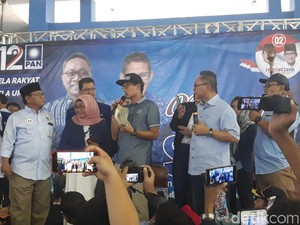 Telat Sampai Madiun, Sandi Disawer Emak-emak Uang Belanja