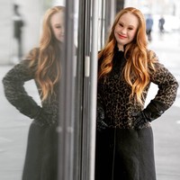 Selain modeling, kesibukan Maddy diisi dengan sekolah menari. Foto: Instagram @madelinesmodelling_