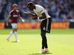 Paul Pogab tampak frustrasi untuk membongkar pertahanan West Ham. (Foto: Eddie Keogh/Reuters)