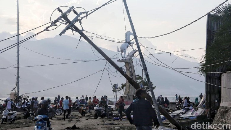 Lapas di Palu Ambruk, Ratusan Napi Kabur Lapas di Palu Ambruk, Ratusan Napi Kabur