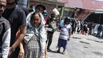 Warga Palu Terpaksa Jarah BBM di SPBU